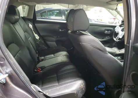 2024 Honda Hr-V Exl z USA, uszkodzony, nr VIN 3CZRZ2H77RM724637